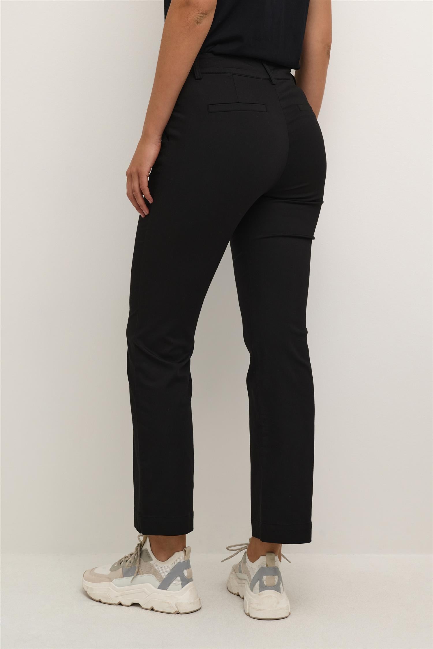 KAlea Flared Chino Pants Svart
