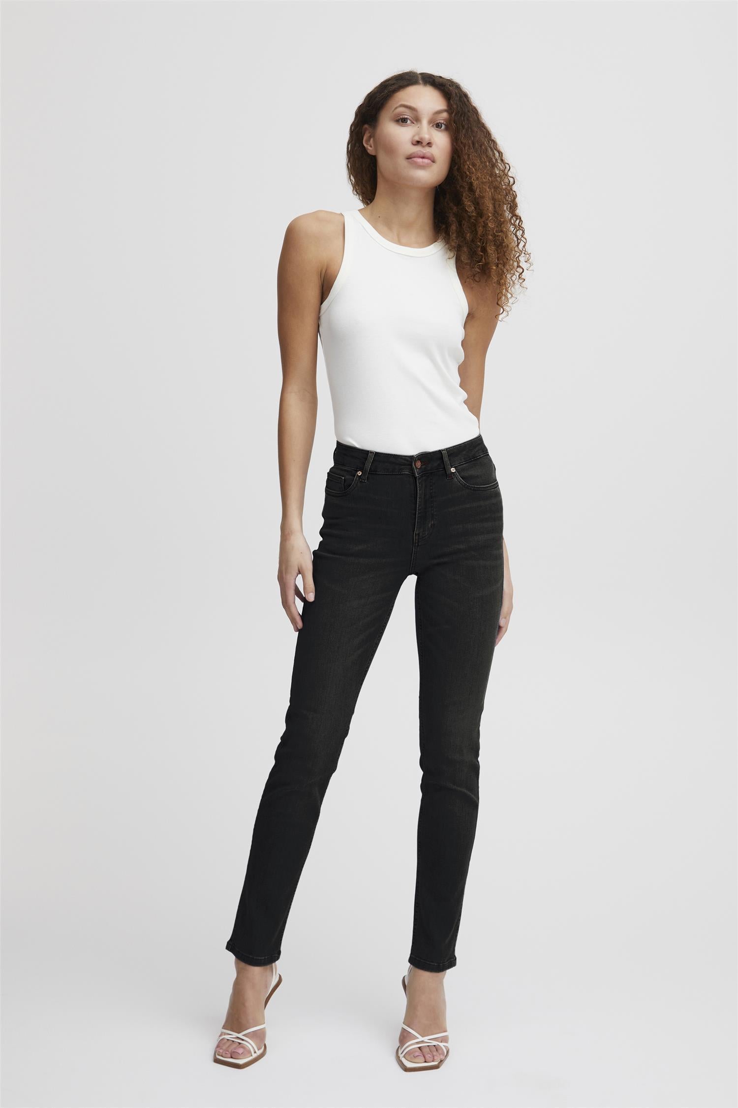 Pzemma Hw Jeans Medium Straight Leg Sort