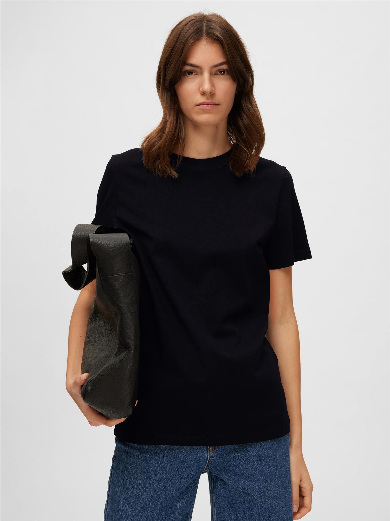 SLFMYESSENTIAL SS O-NECK TEE NOOS Sort