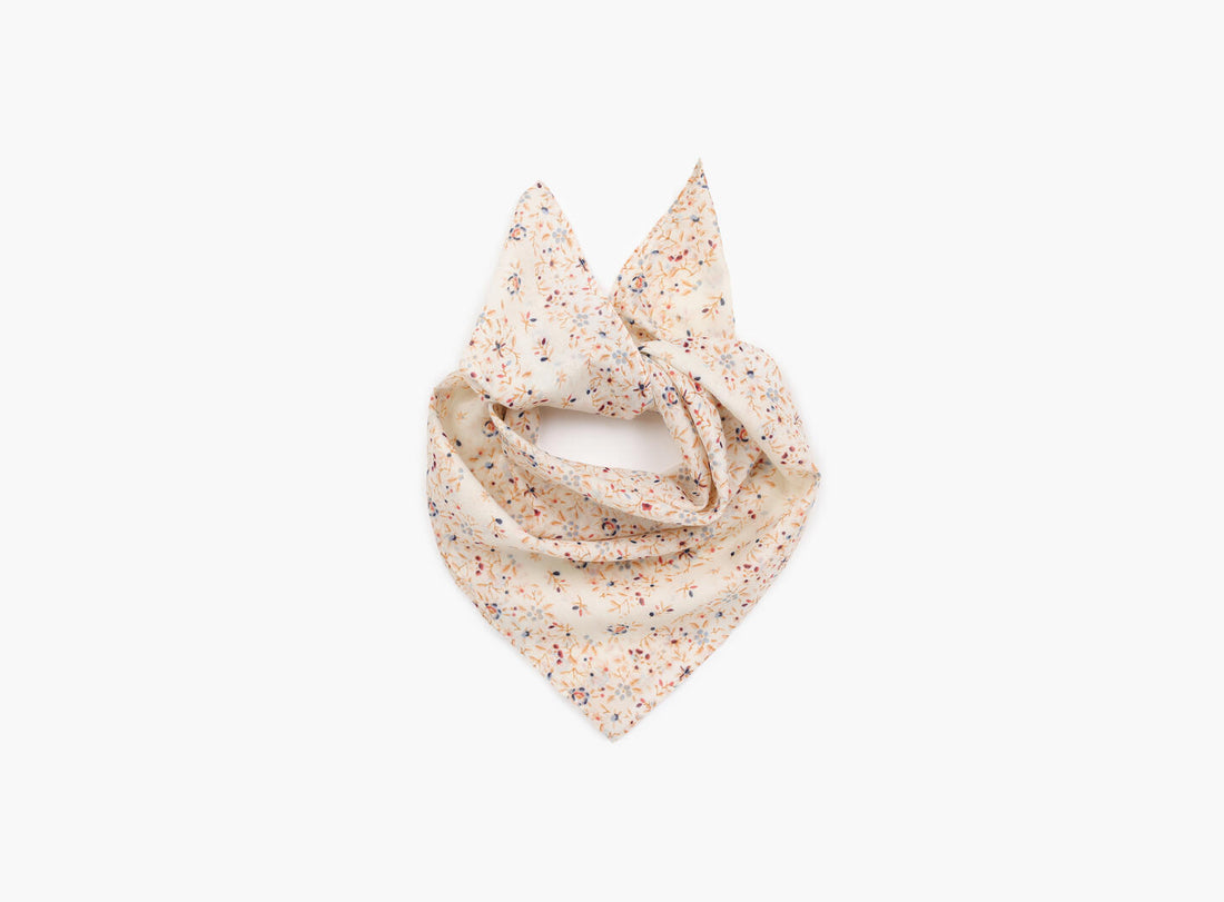 Scarf with Flowers 60 x 60 cm Off-White