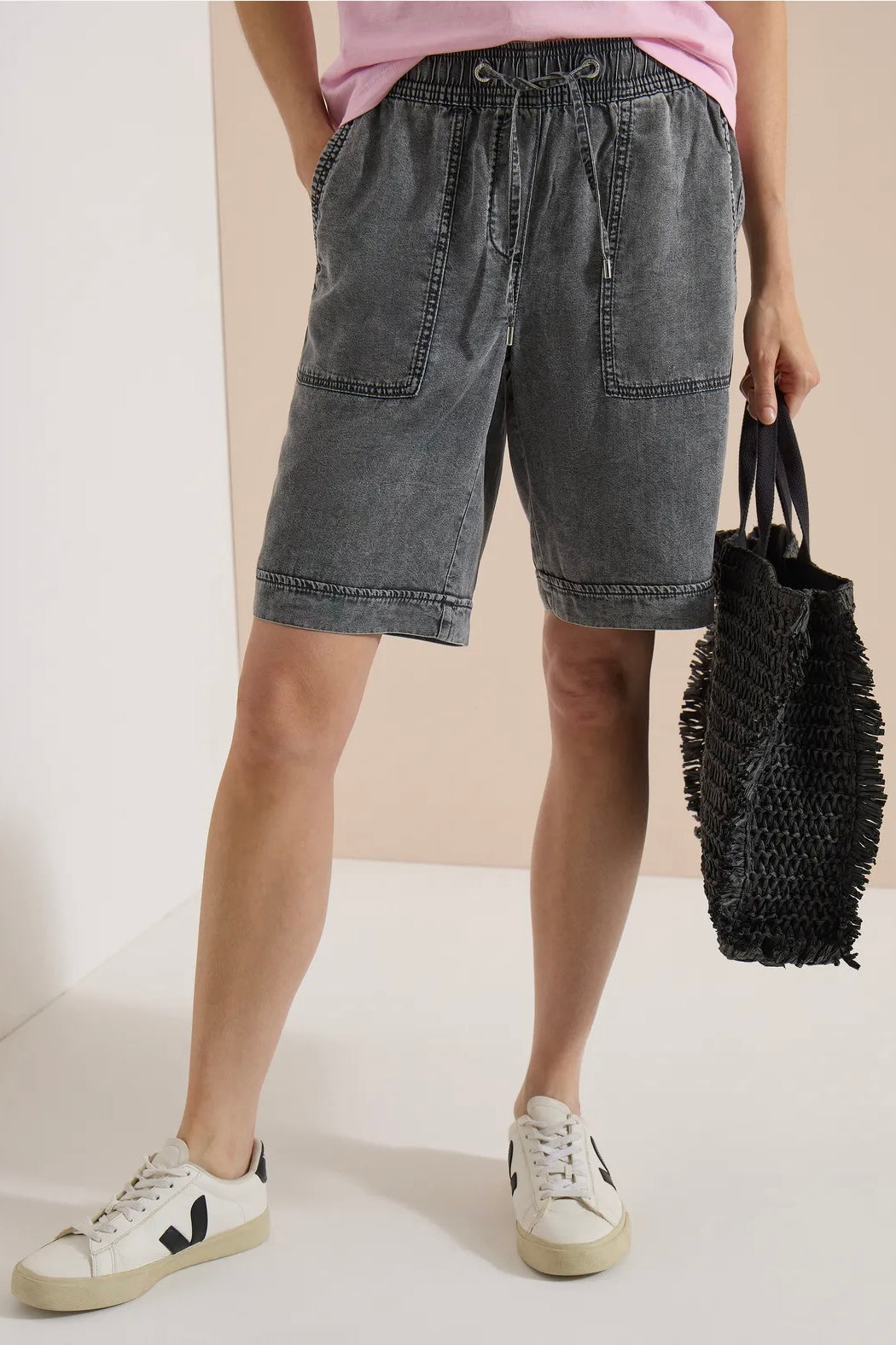NEELE SHORTS  TENCEL Grå