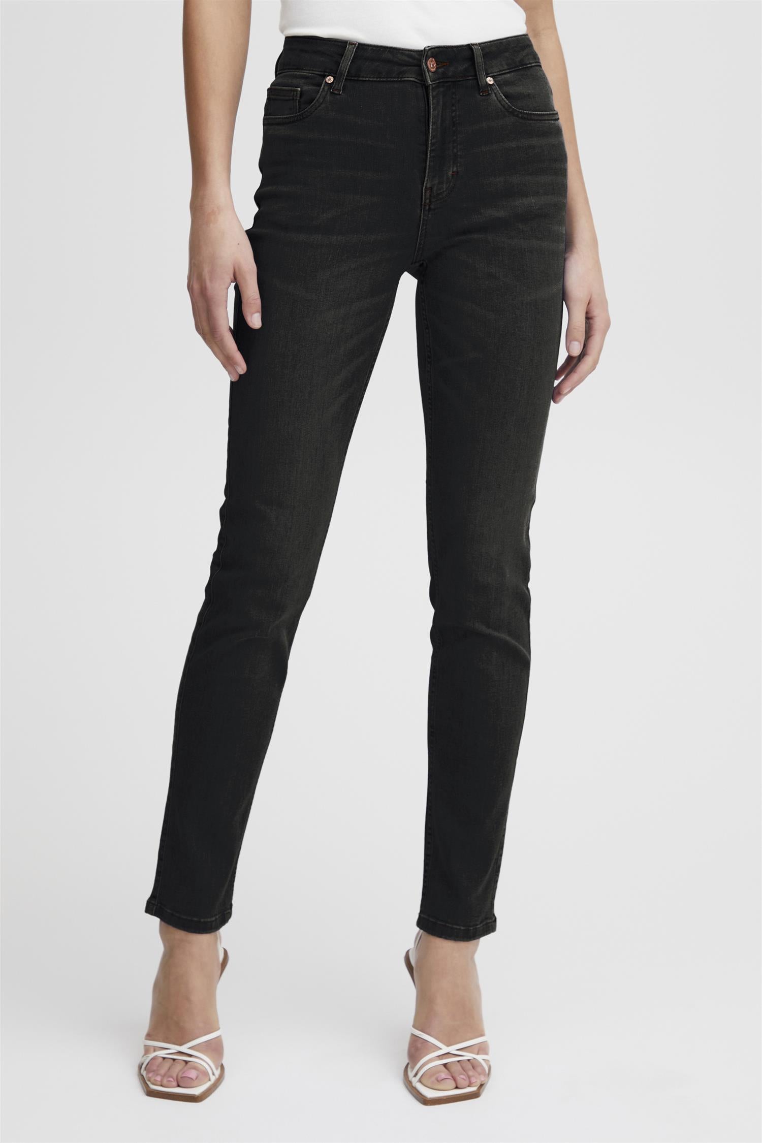 Pzemma Hw Jeans Medium Straight Leg Sort
