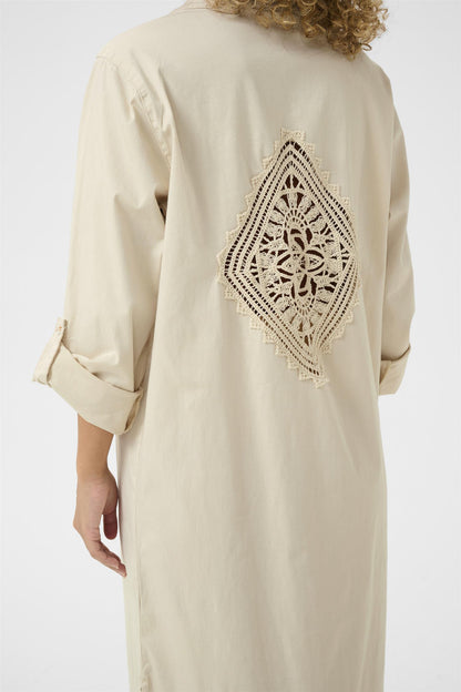 CRLorraine Dress Perfectly Pale
