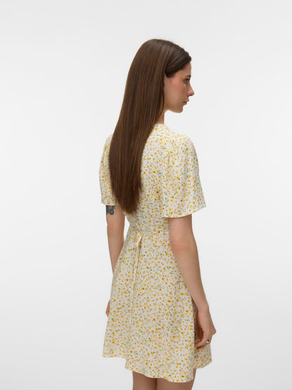 Vmalba Ss Short Dress Wvn Noos Gul